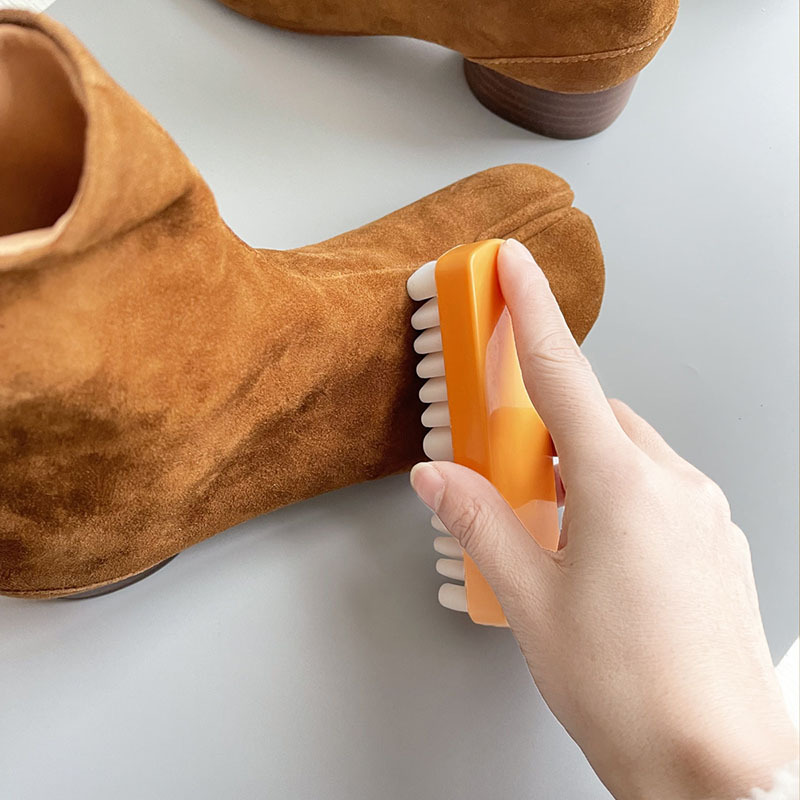 Cepillo de cuero para botas de - Sneaker Care Spray reseña y precio